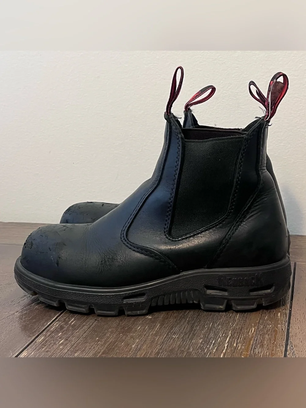 Redback Black Leather Chelsea Work Boots Safety Toe Mens size 5